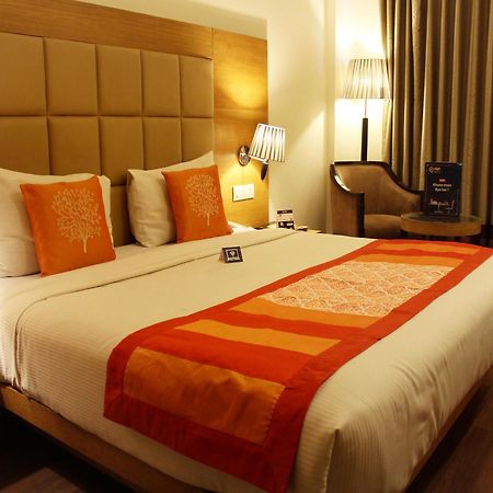 Oyo Premium Sector 31 Faridabad Hotel Exterior photo