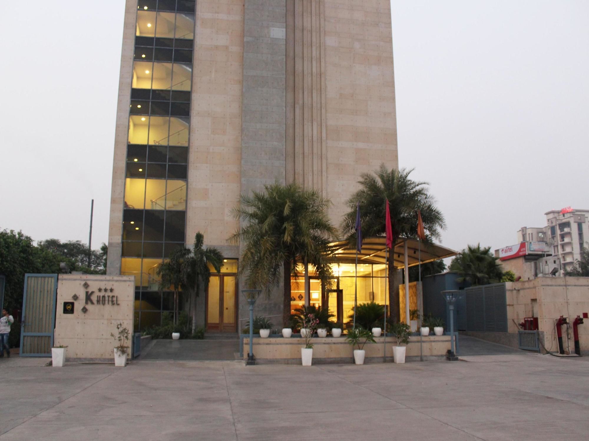 Oyo Premium Sector 31 Faridabad Hotel Exterior photo