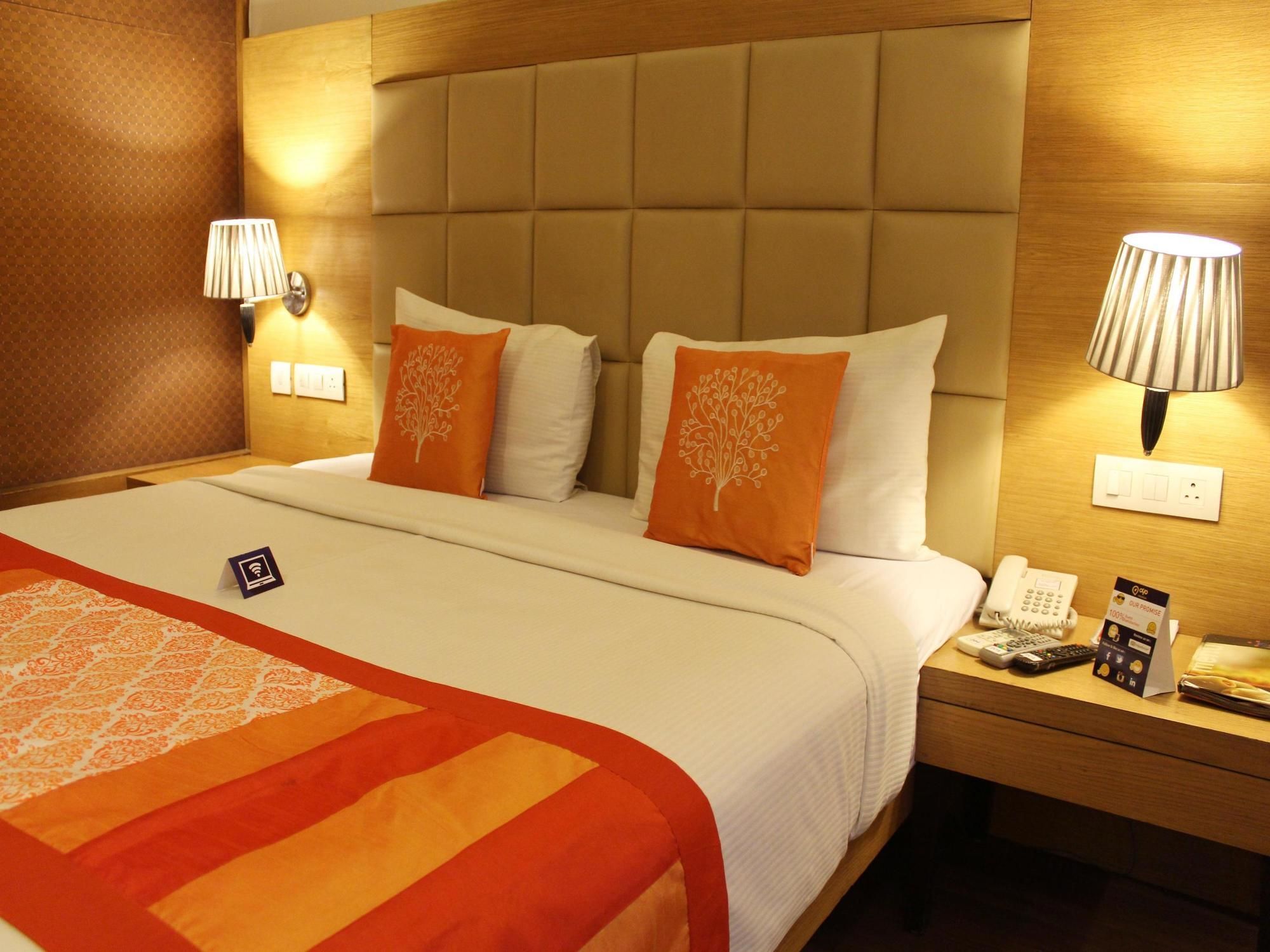 Oyo Premium Sector 31 Faridabad Hotel Exterior photo